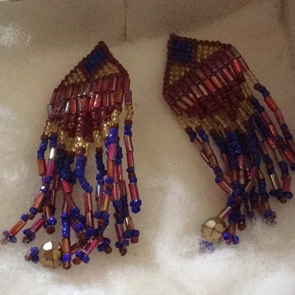 2/$50 🐳 NWOT Clip on earrings. See FREE option - Picture 2 of 4